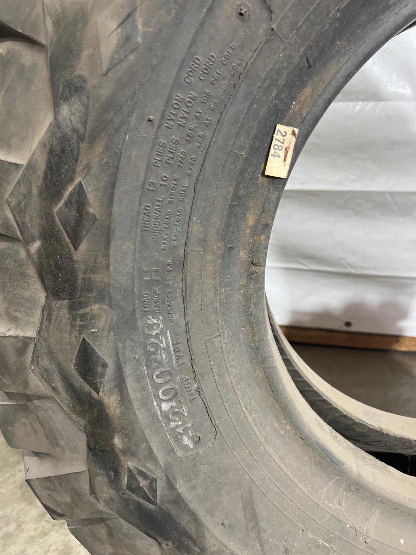 12.00-20 GOODYEAR SUPER ROAD LUG (SRL-1)