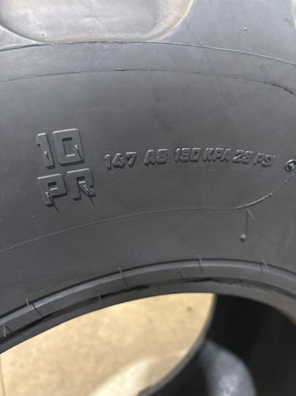 19.5L-24 CAMSO BHL 532 #5922