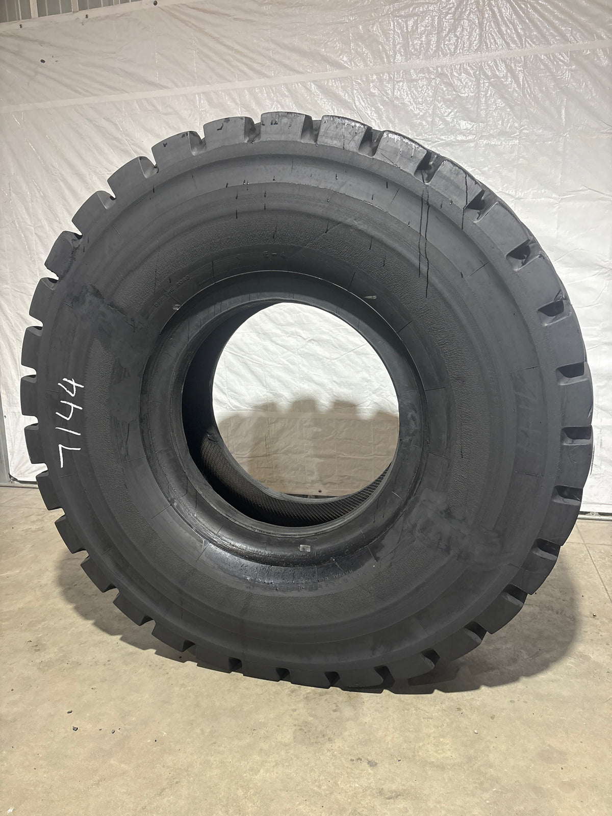24.00R35 MAXAM MS 401 #7144