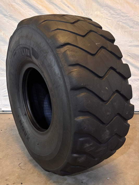23.5R25 MICHELIN XADNT #7101