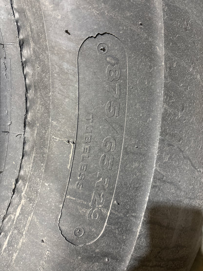 875/65R29 BRIDGESTONE V-STEEL L TRACTION RADIAL #5595