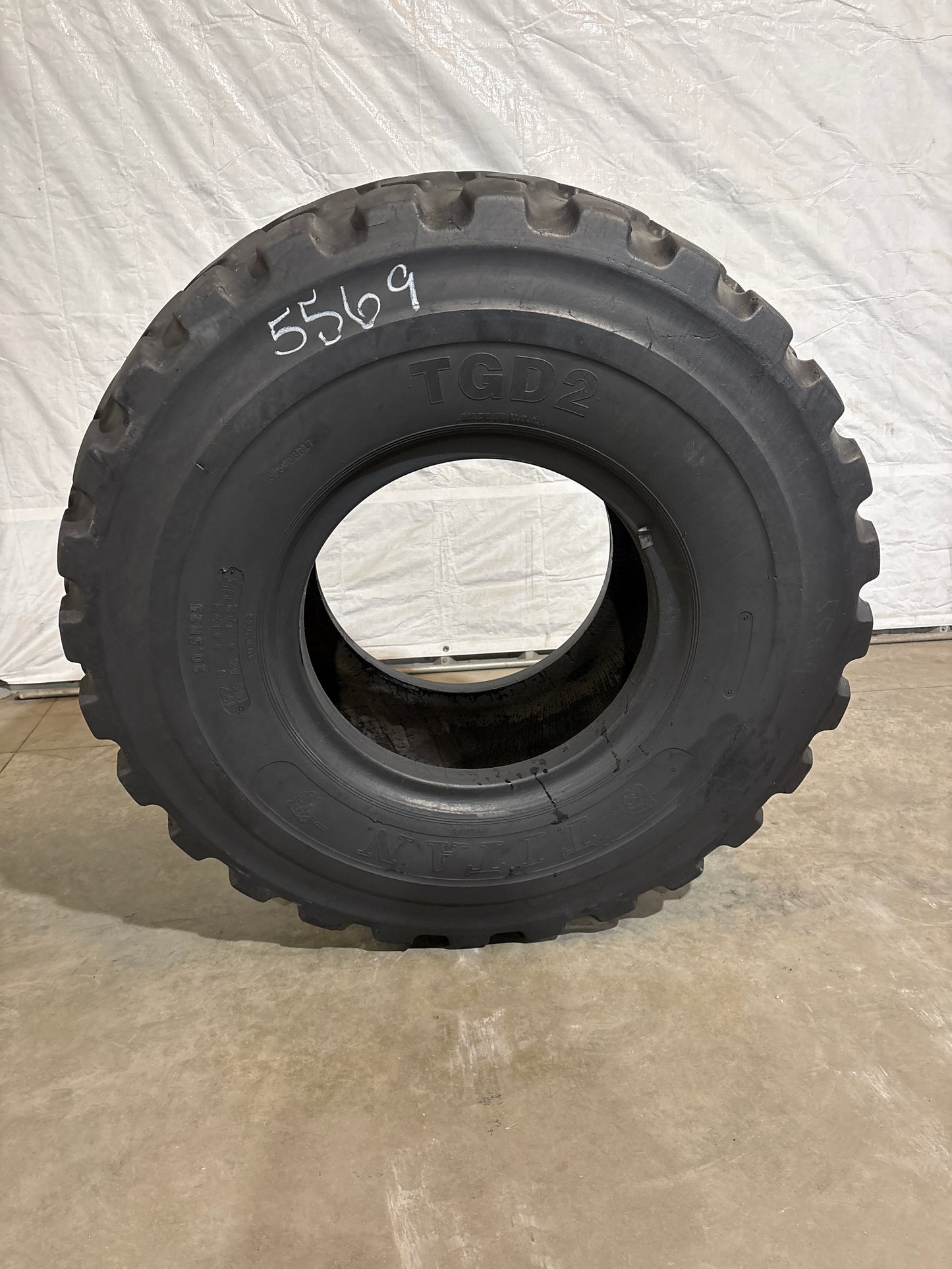 20.5R25 TITAN TGD2 #5569