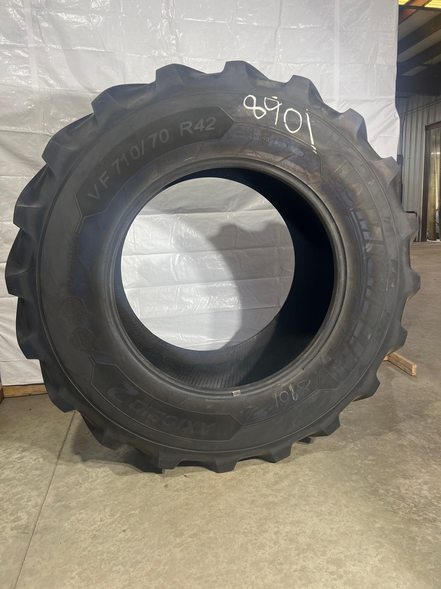 710/70R42 MICHELIN AXIOBIB 2