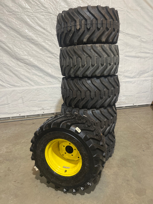 305/60-12 (26x12.00-12) Carlisle Trac Chief #5484