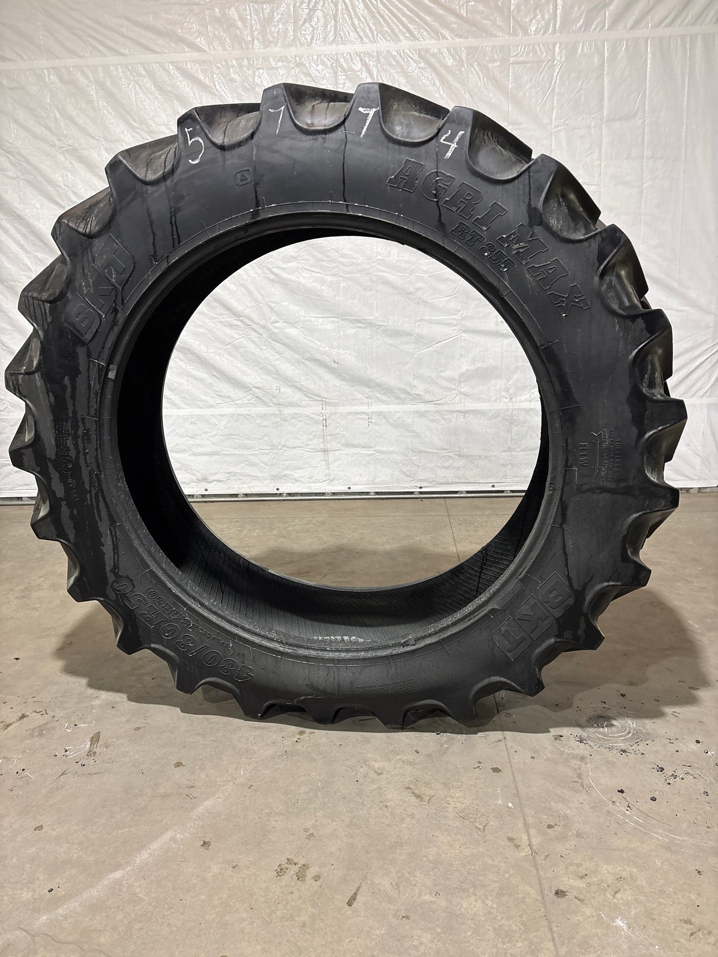 480/80R50 REPLACES (18.4R50) BKT AGRI MAX RT 855 #5774