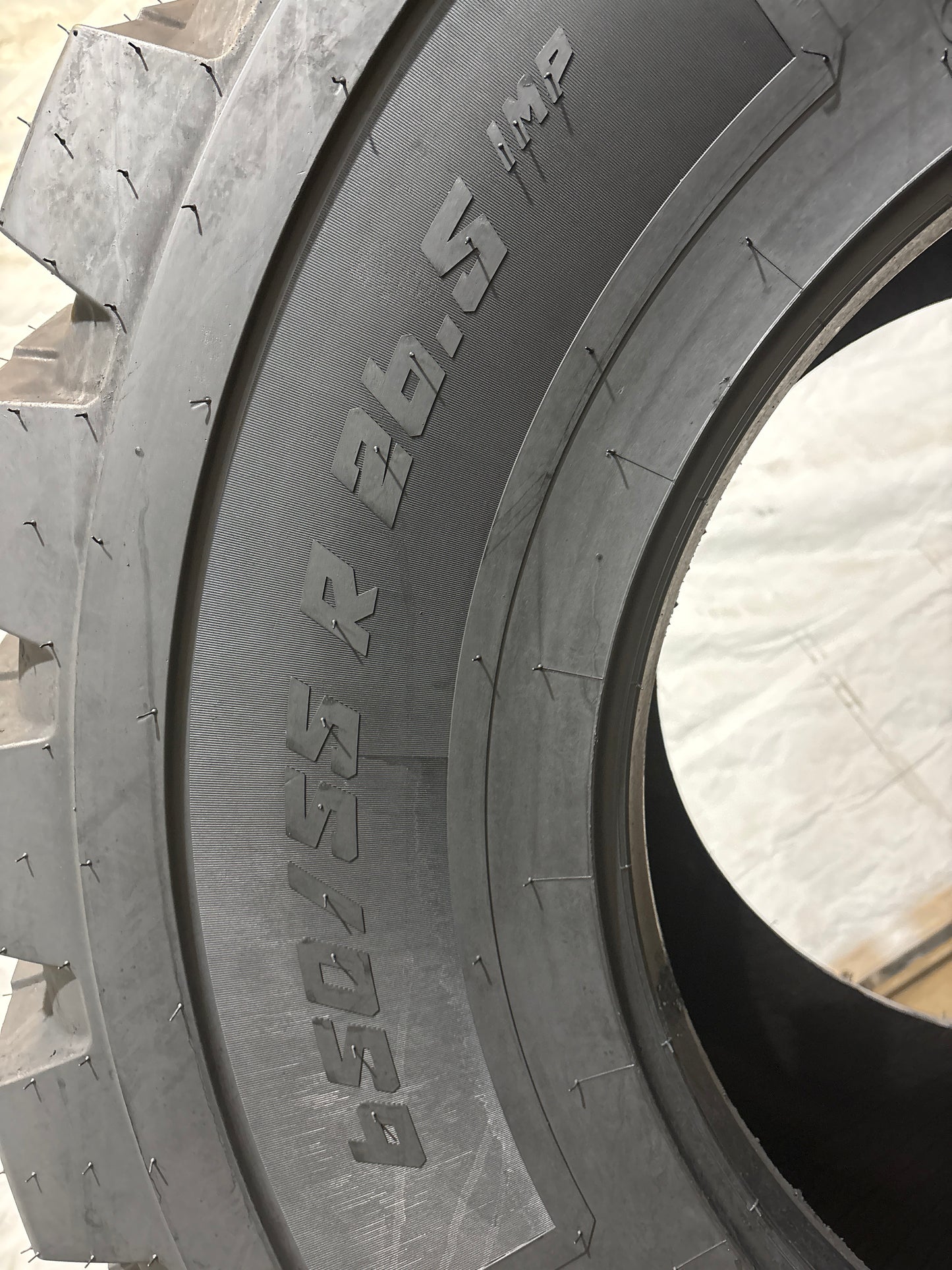 650/55R26.5 VREDESTEIN ENDURION TRAILER TIRE #5697