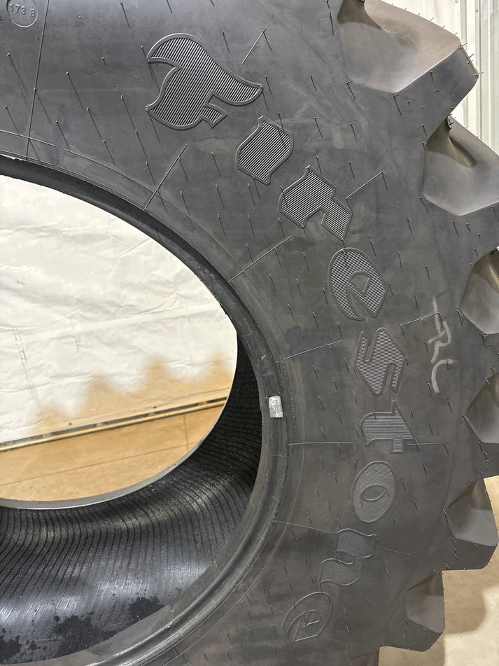 650/85R38 FIRESTONE DEEP TREAD 23 º #5910