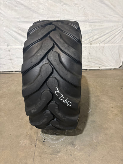 19.5L-24 CAMSO BHL 532 #5922