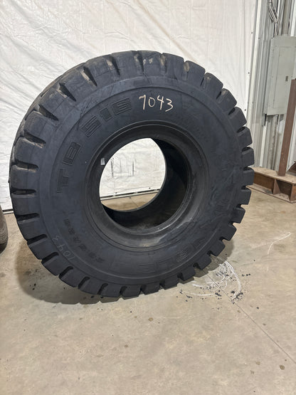 23.5R25 TRIANGLE TB516 #7043