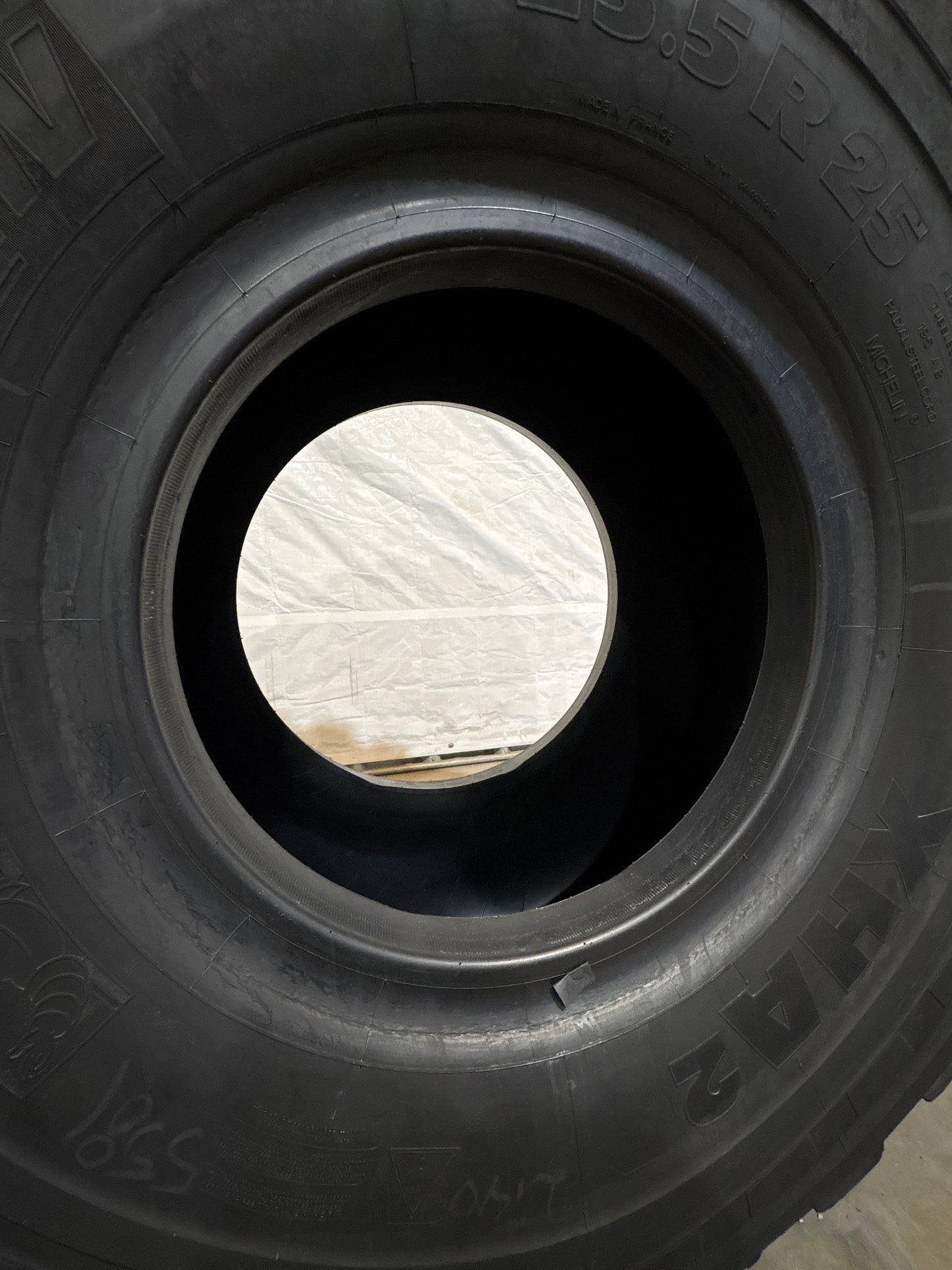 23.5R25 MICHELIN XHA2 #5581