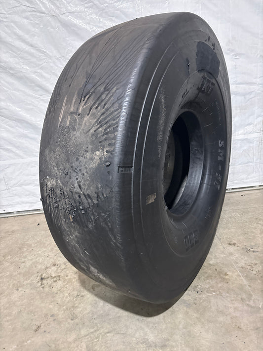 18.00-25 BKT SM-55 IND-5 PORT SPECIAL 40 PLY TIRE #5732