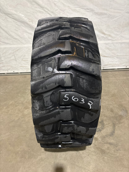 16.9-24 HARVEST KING INDUSTRIAL REAR TRACTOR #5632