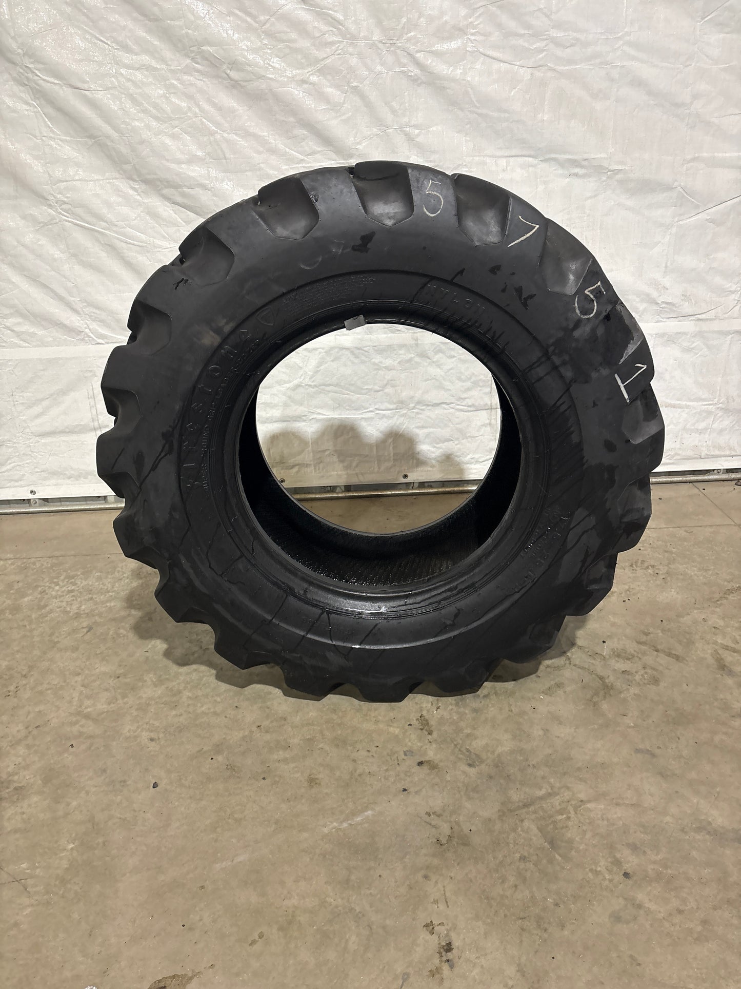 17.5-25 FIRESTONE SUPER GROUND GRIP LD L-2 12 PLY LOADER/DOZER TIRE #5751