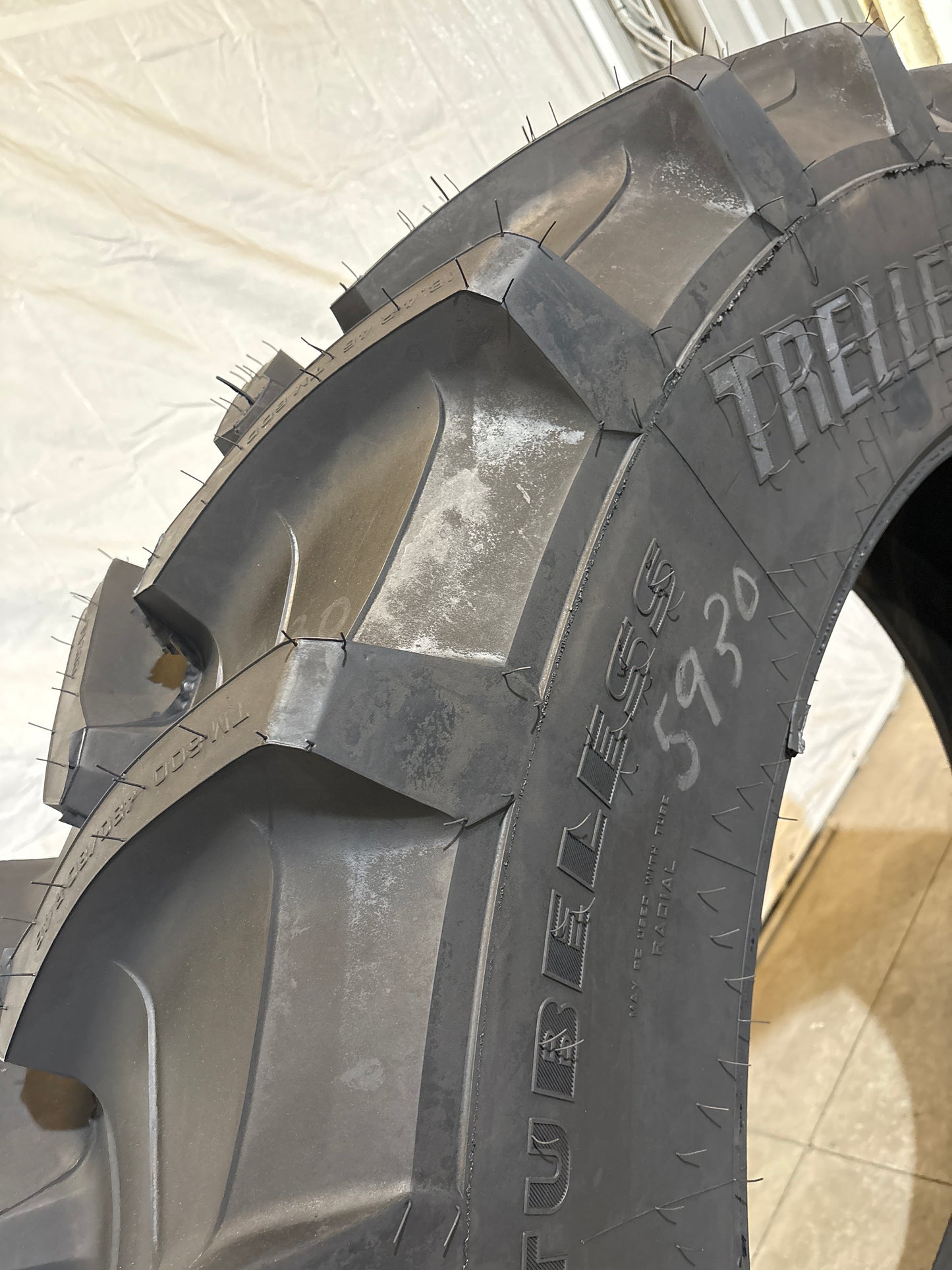 480/80R46 (18.4R46) TRELLEBORG TM600 #5930