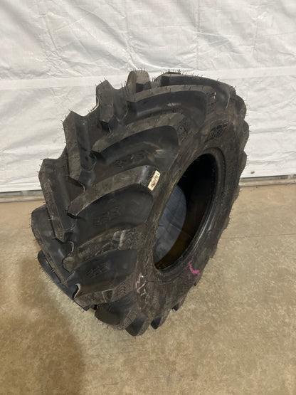 320/65R16 BKT AGRIMAX RT657