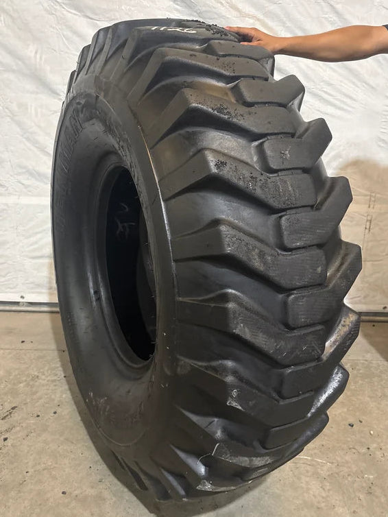 16.00-24 DENMAN ROAD GRADER 16 PLY #7126