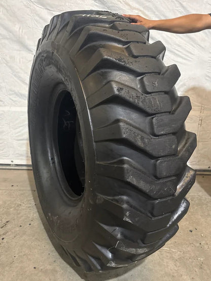 16.00-24 DENMAN ROAD GRADER 16 PLY #7126