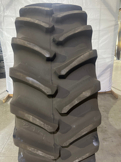 650/85R38 FIRESTONE 23° DEEP TREAD