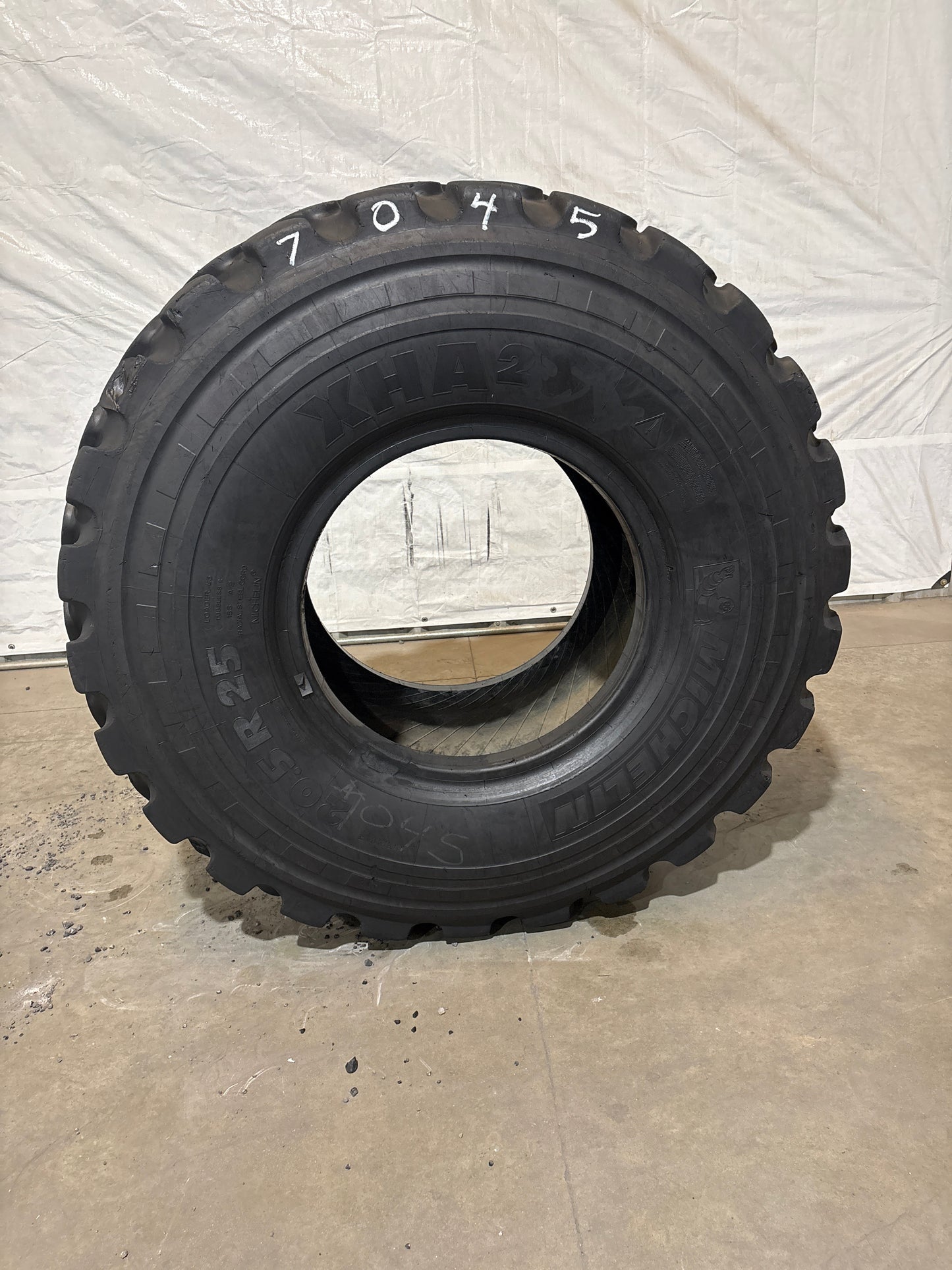 20.5R25 MICHELIN XHA2 #7045