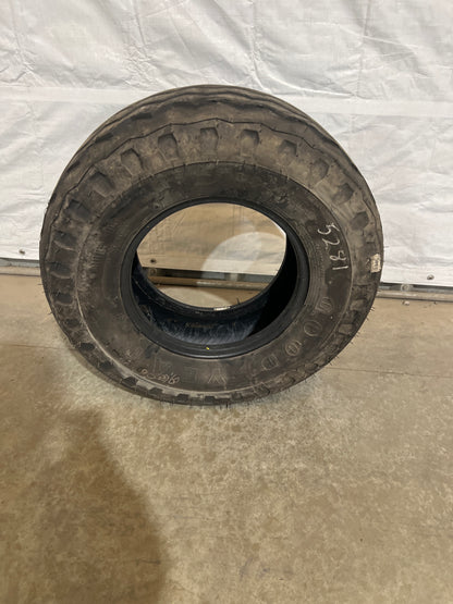 11L-15 Goodyear LABORER TL
