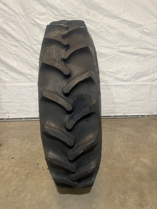12.4-38 GOODYEAR DURA TORQUE  DT-221 #5462