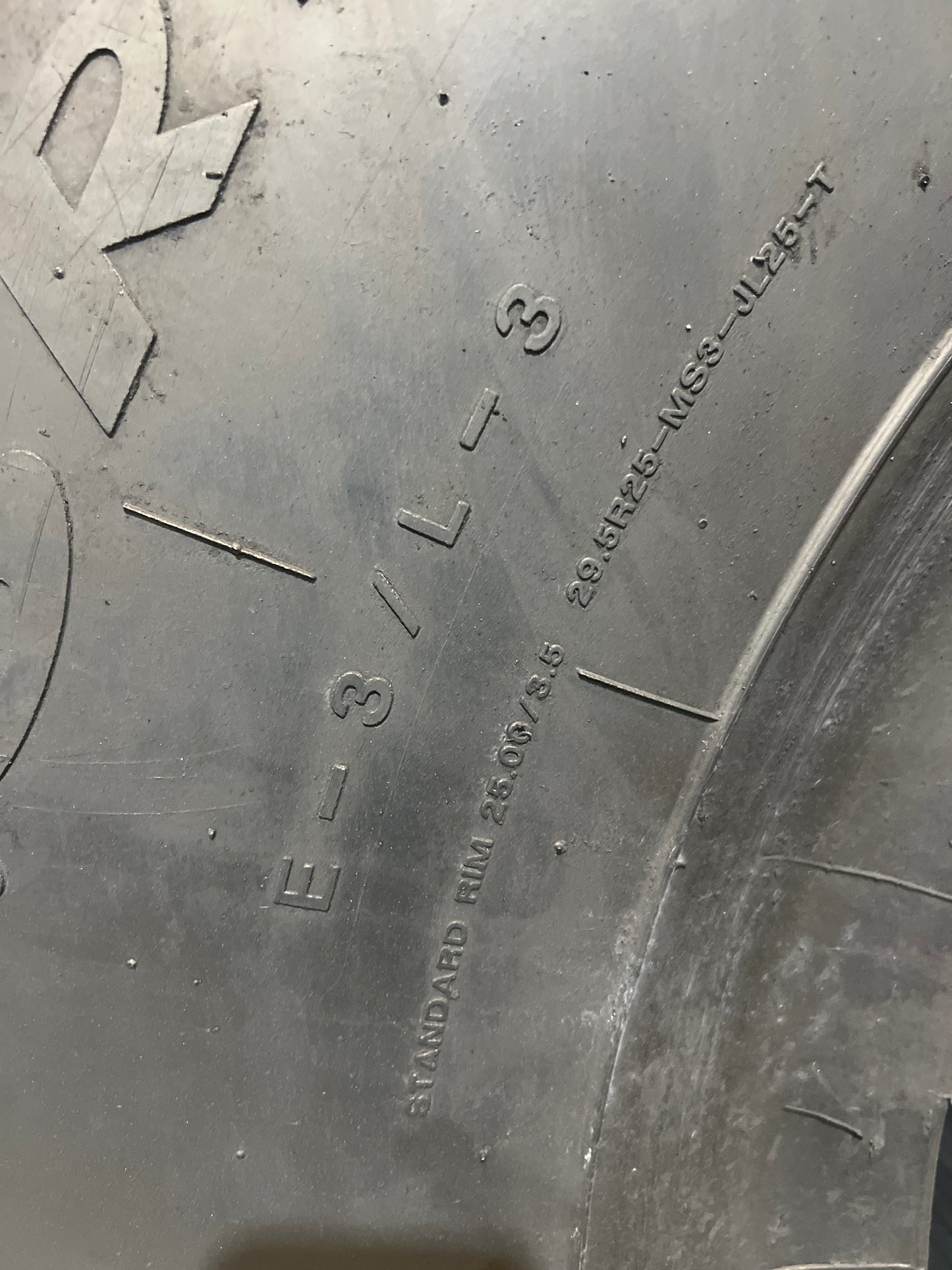 29.5R25 MAXAM MS-301 #5537