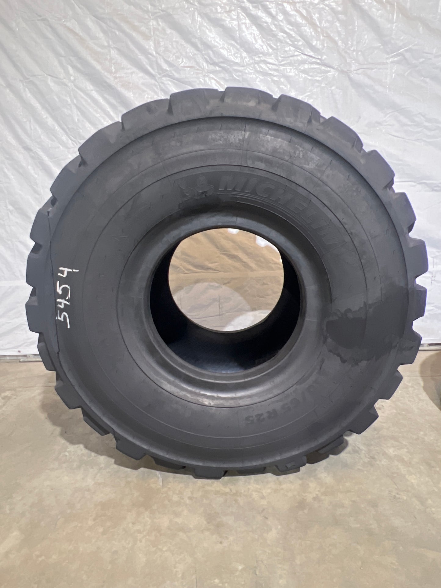 750/65R25 MICHELIN XAD 65-1 #5454