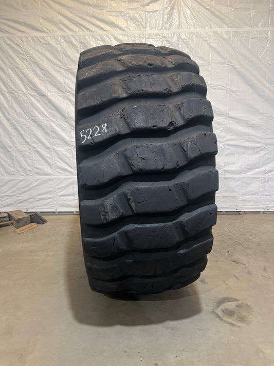 33.25R29 BKT EARTHMAX SR 32 #5228