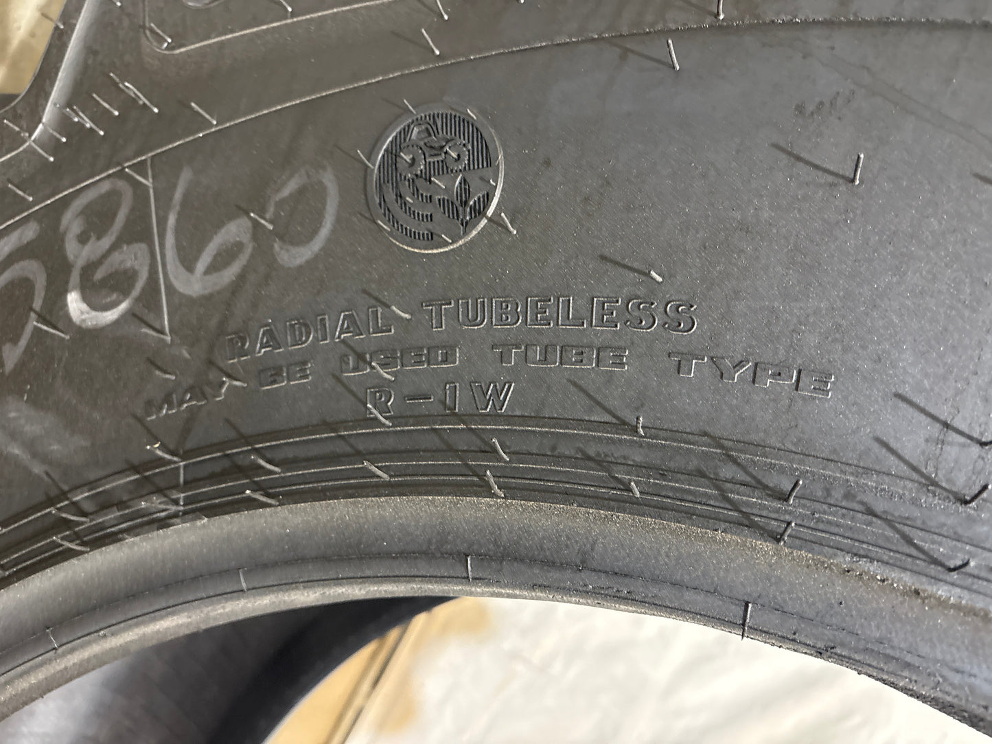 480/70R34 GOODYEAR OPTI TRAC #5860