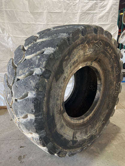 35/65R33 MICHELIN XLD D2