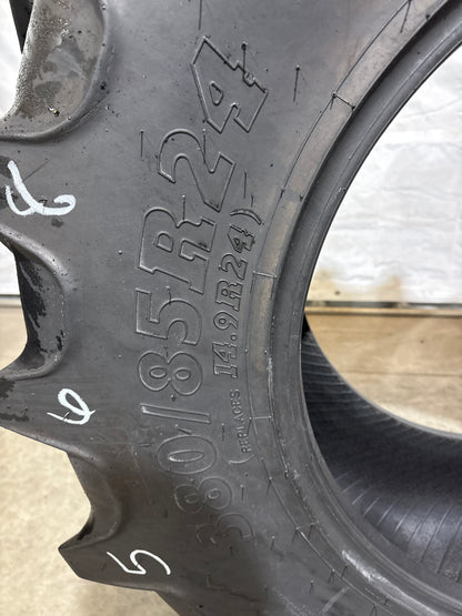 380/85R24 (14.9R24) BKT AGRIMAX RT855 #5680