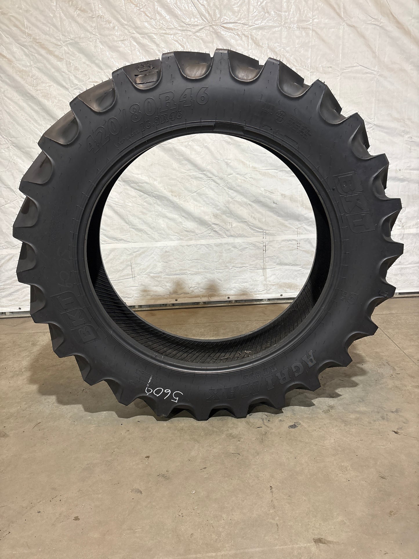 420/80R46 BKT AGRIMAX RT 855 #5609