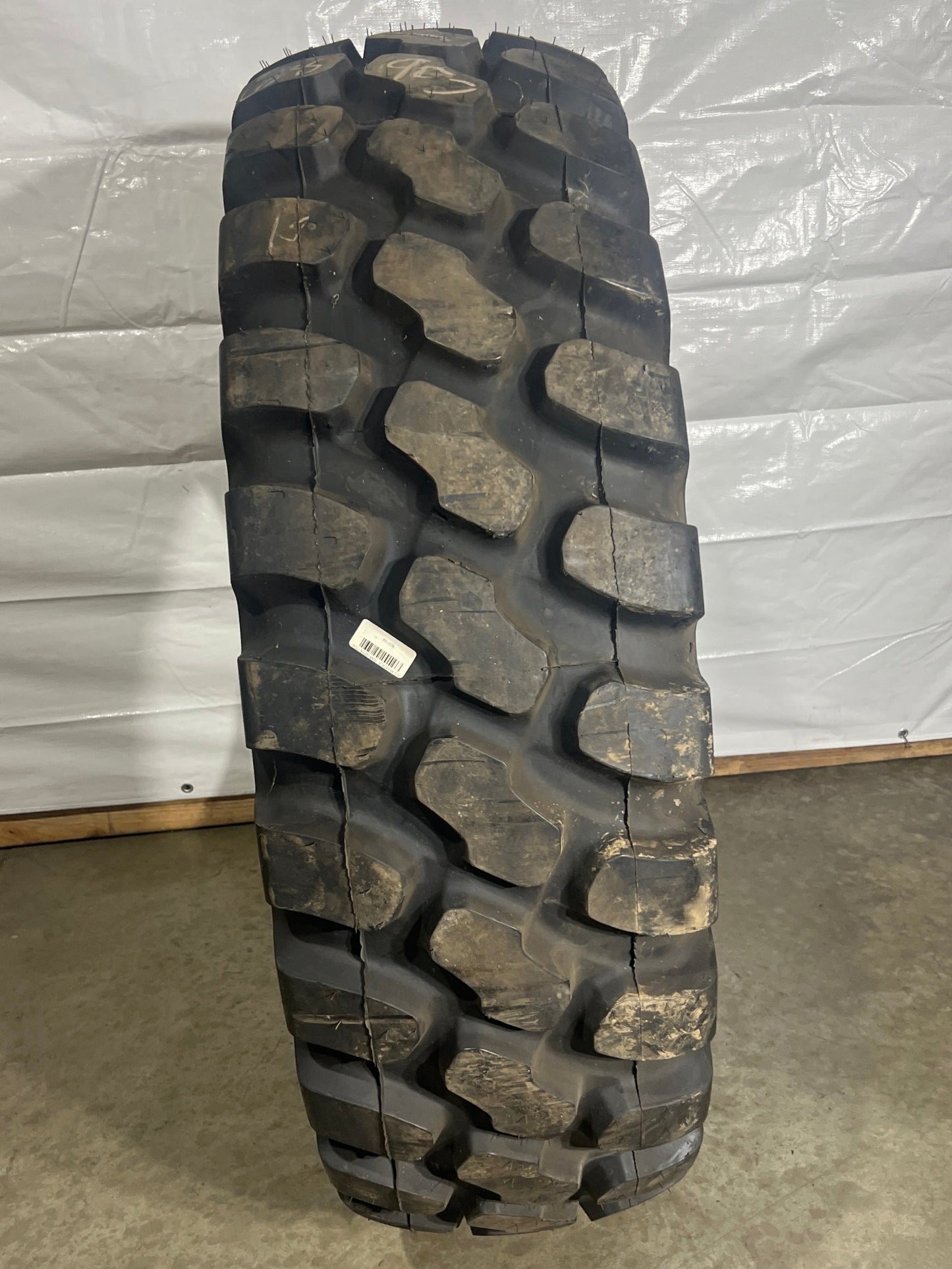 440/80R28 GOODYEAR IT530