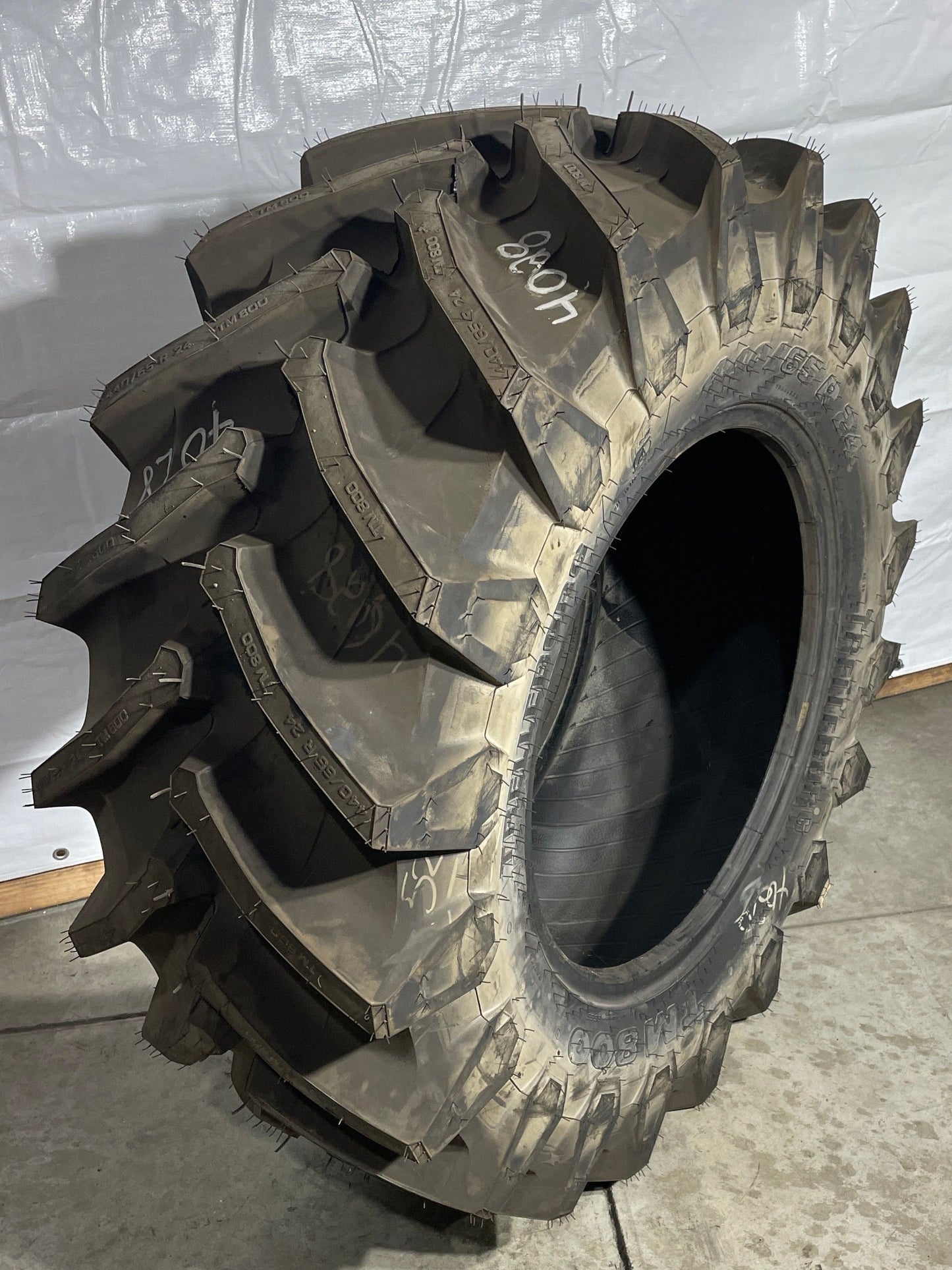 440/65R24 TRELLEBORG TM800