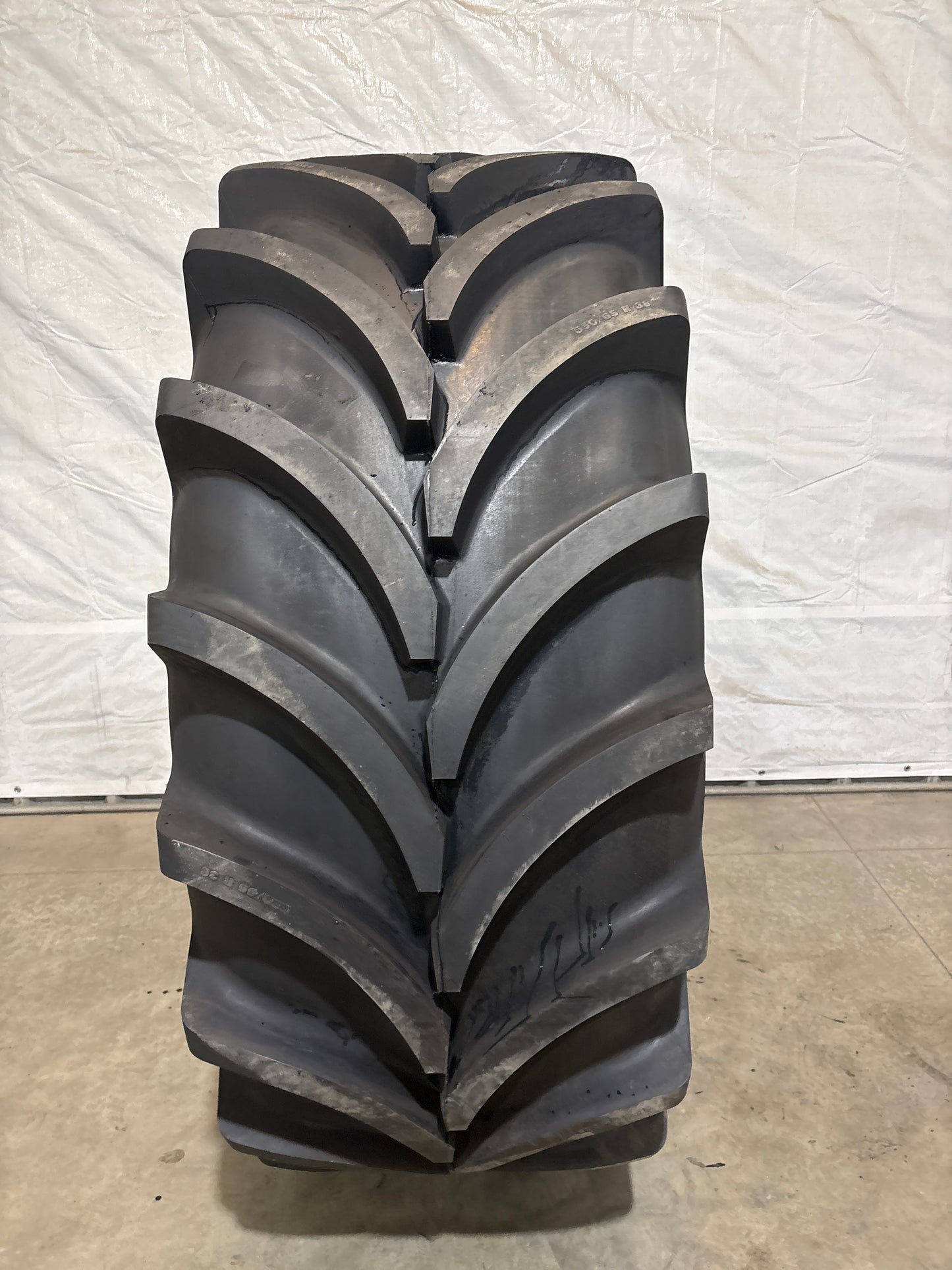 650/65R38 VREDESTEIN TRAXION 65 #5605