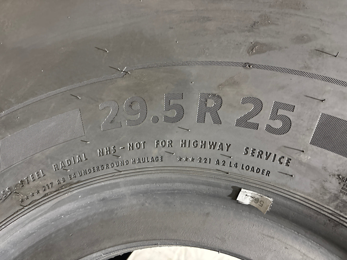 29.5R25 CONTINENTAL DUMP MASTER #5634