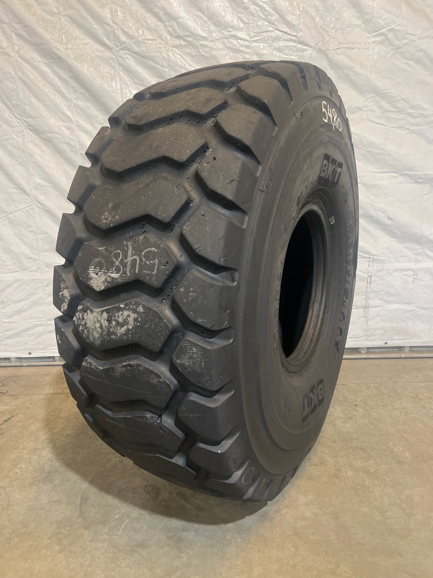 26.5R25 BKT EARTH MAX SR-LOADER #5480