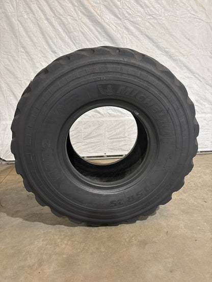 20.5R25 MICHELIN XHA2 #5643