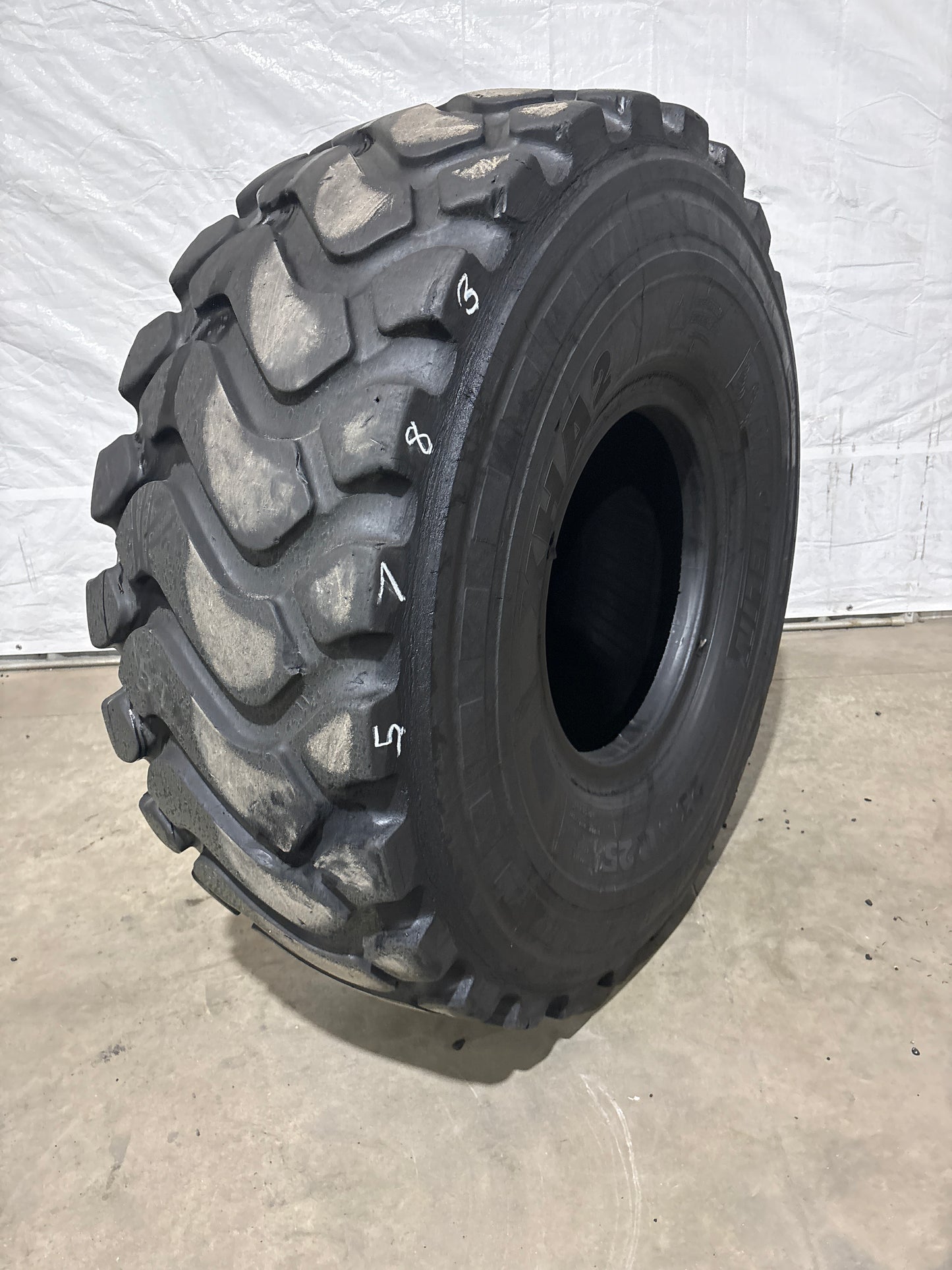 23.5R25 MICHELIN XHA2 #5783