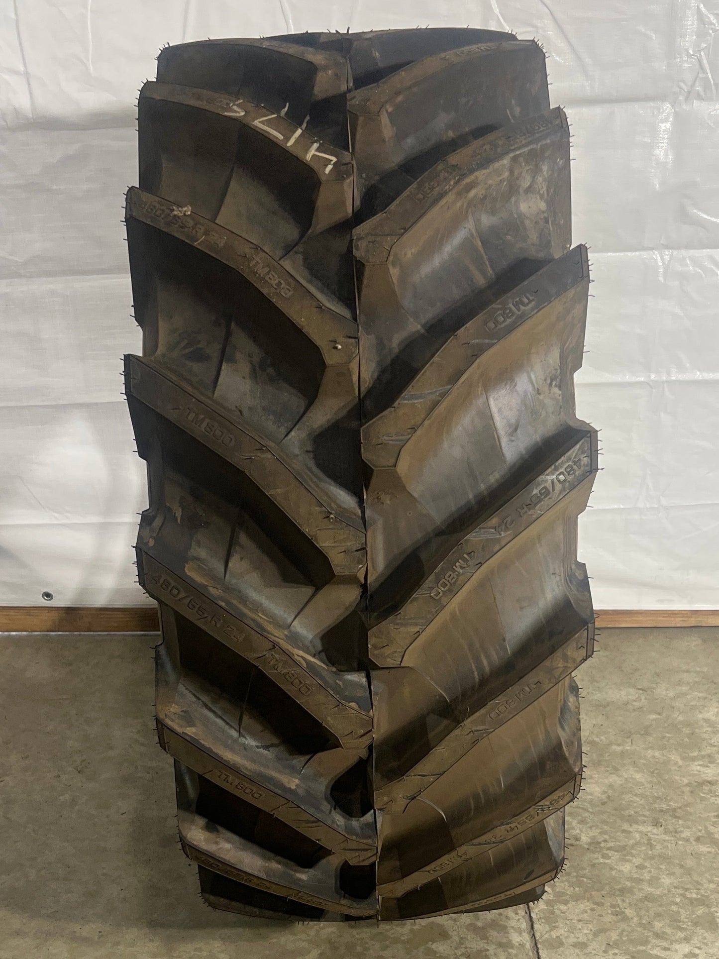 480/65R24 TRELLEBORG TM800