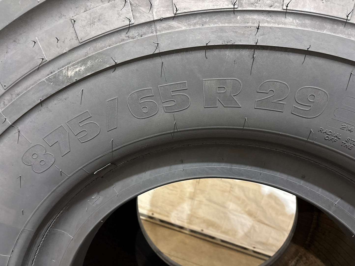 875/65R29 MICHELIN XHA2 #5635