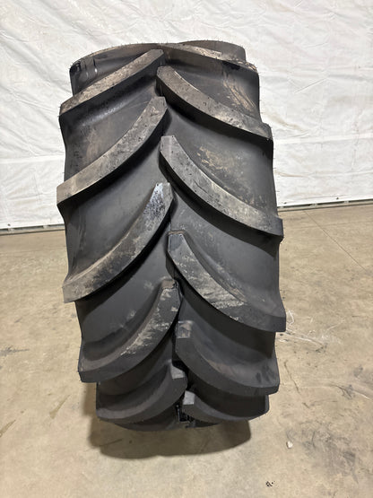 540/65R28 VREDESTEIN TRAXION 65 R-1W AGRICULTURAL DEEP TREAD #5688