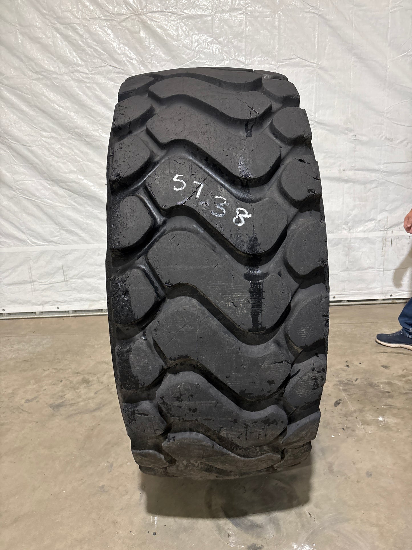 26.5R25 MICHELIN XHA2 RADIAL LOADER TIRE #5738