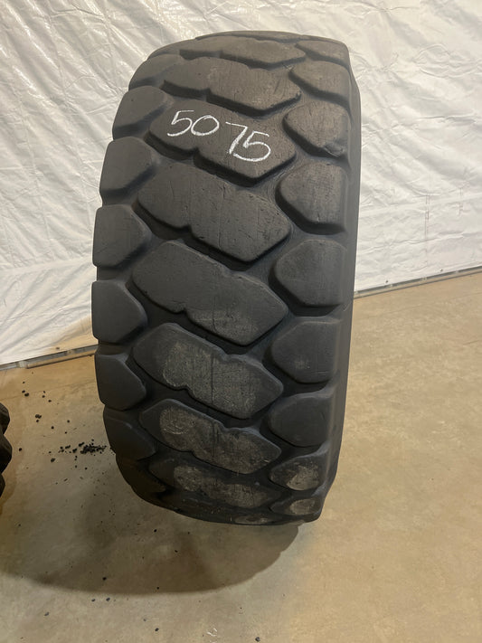 23.5R25 BRIDGESTONE V-STEEL M-TRACTION (VMT) #5075