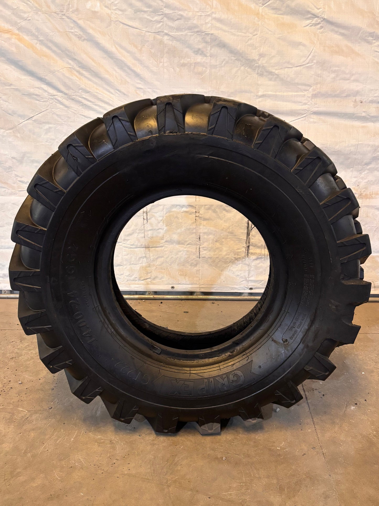 14.00-24 GRIP EX TG #7095