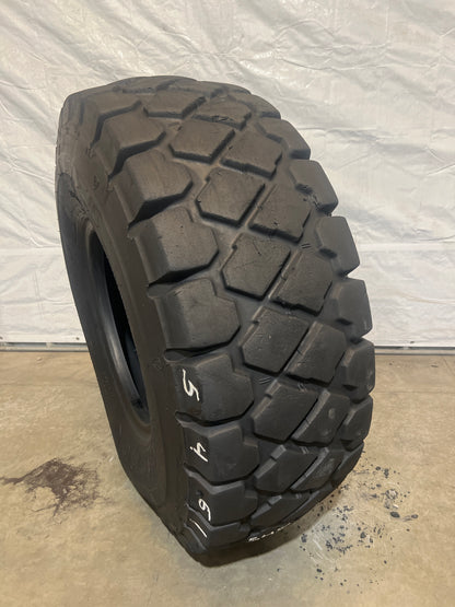 20.5R25 FIRESTONE VERSA BUILT AP #5451