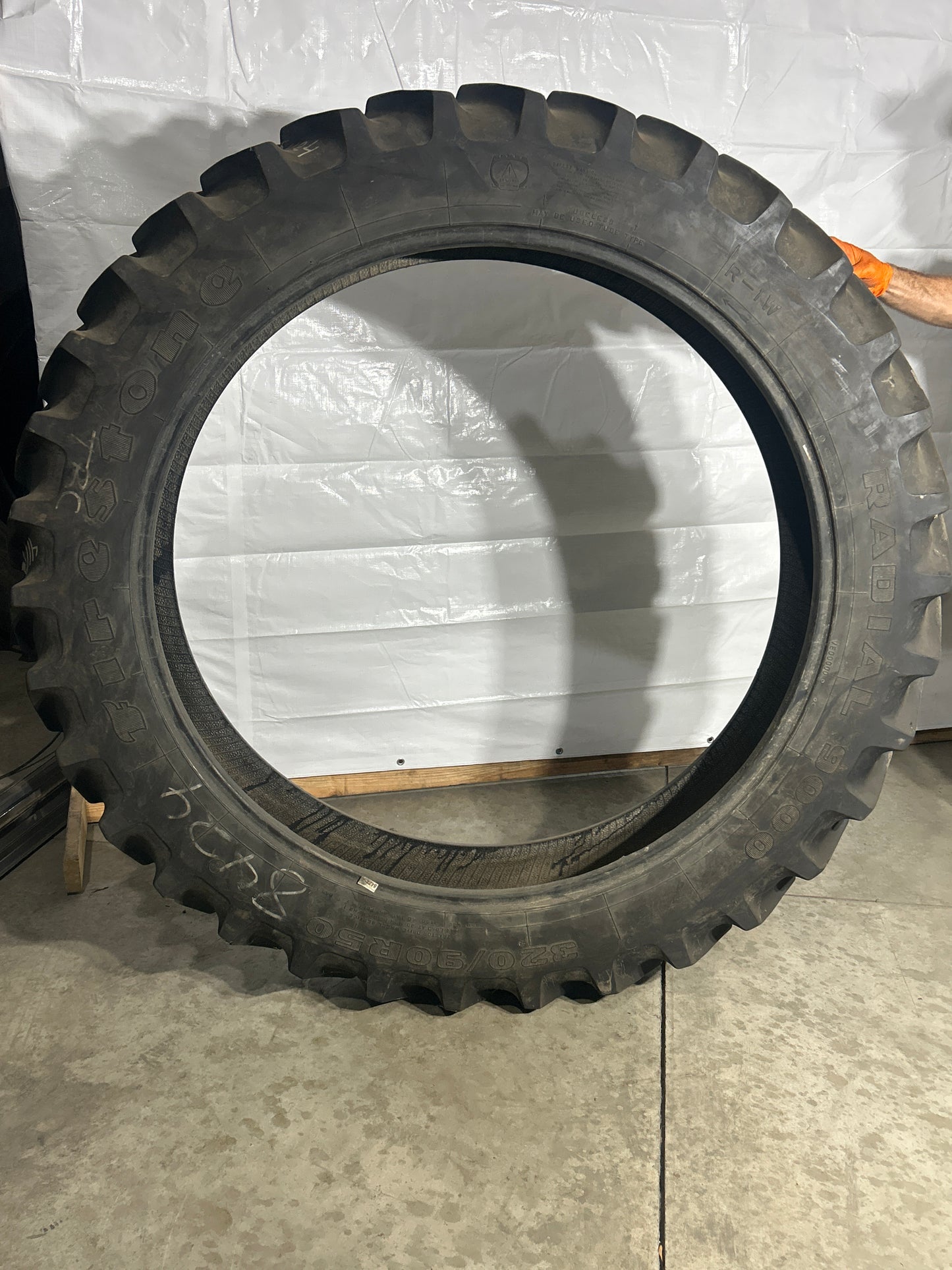 320/90R50 FIRESTONE RADIAL 9000