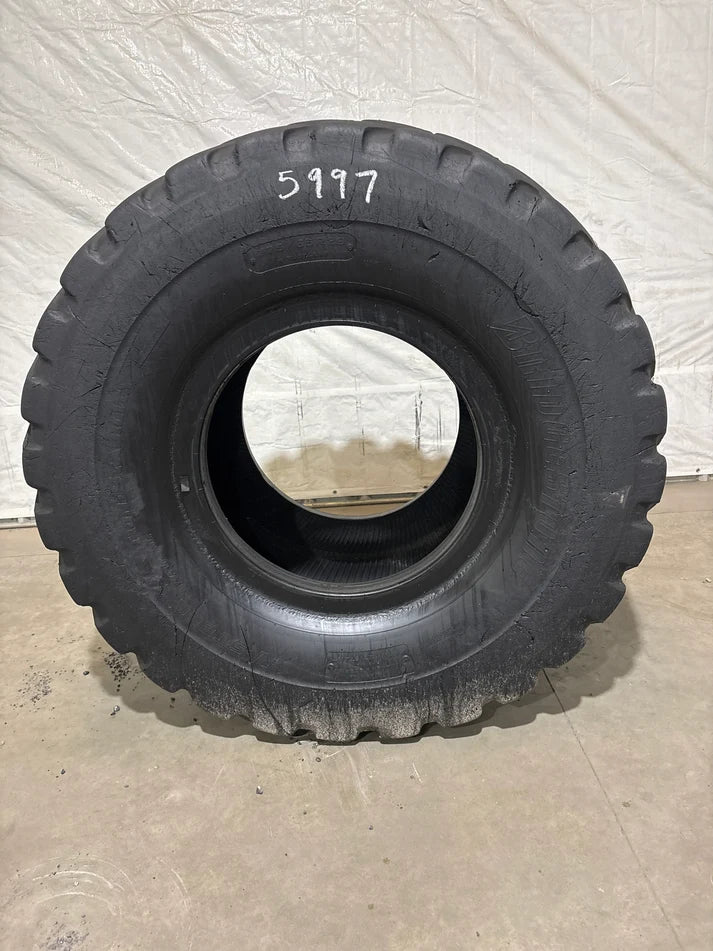 775/65R29 BRIDGESTONE V-STEEL TRACTION #5997