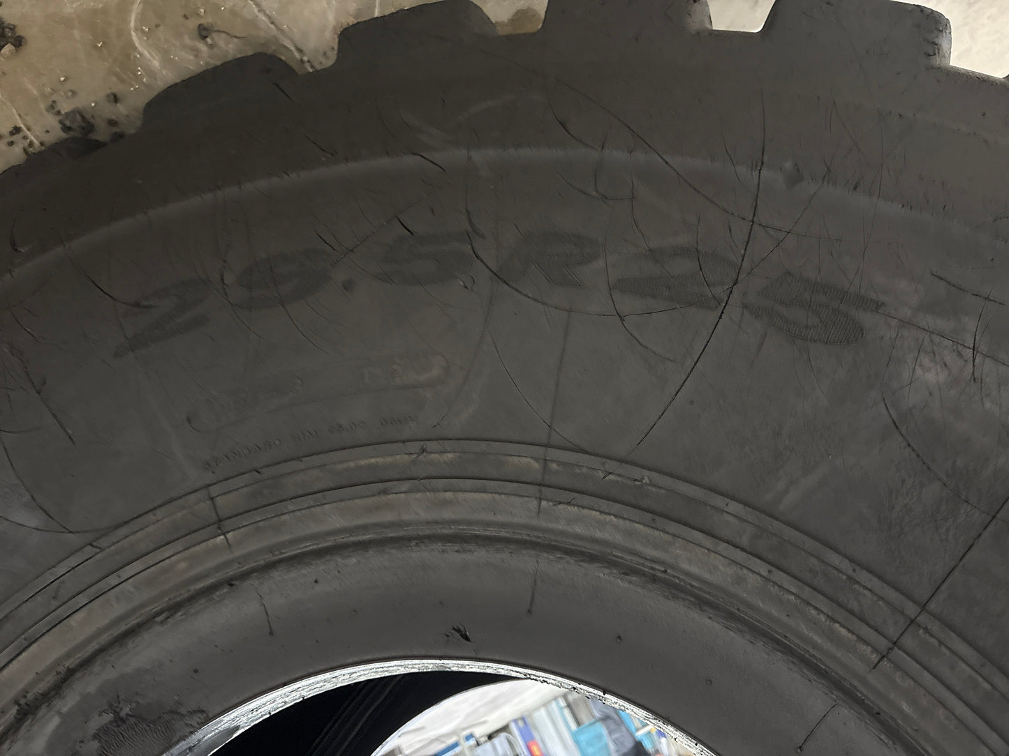 29.5R25 TRIANGLE TB 516 #7048