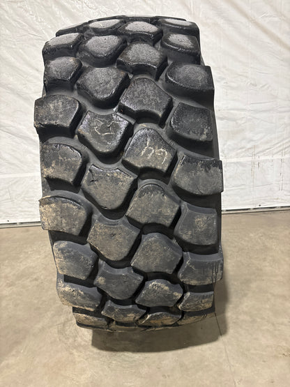 29.5R25 MICHELIN X-SUPER TERRAIN ARTICULATED DUMP TRUCK TIRE #5712